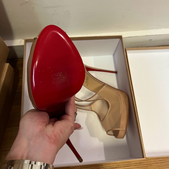 MARIACAR 120 RETE/NAPPA - Louboutin *BRAND NEW*
NUDE - Picture 7 of 16